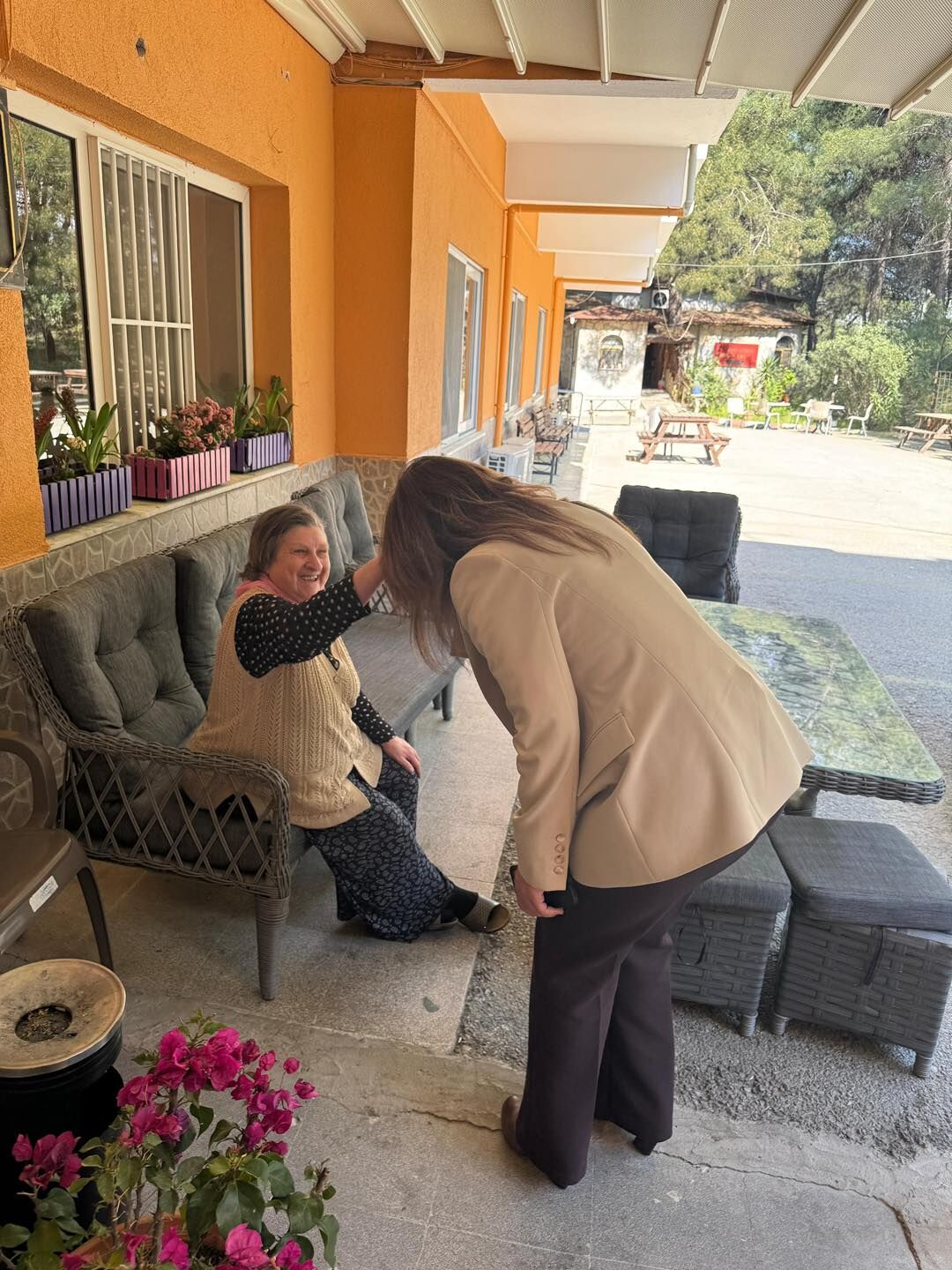 Kuduret Gültaş, Manisa Huzurevi Vakfı Özel Huzurevi’ni Ziyaret Etti (1)