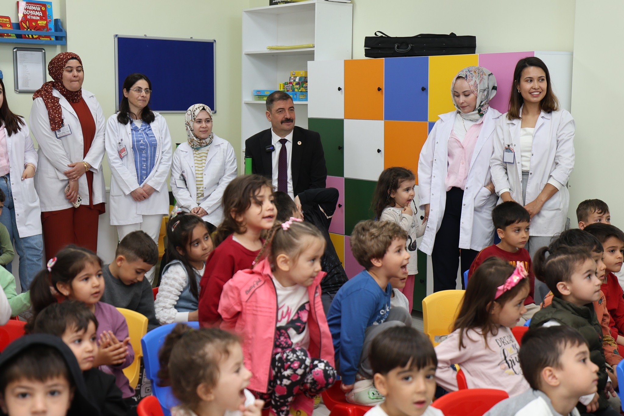 Kula Belediyesi’nden Miniklere Eğitici Tiyatro Etkinliği (1)