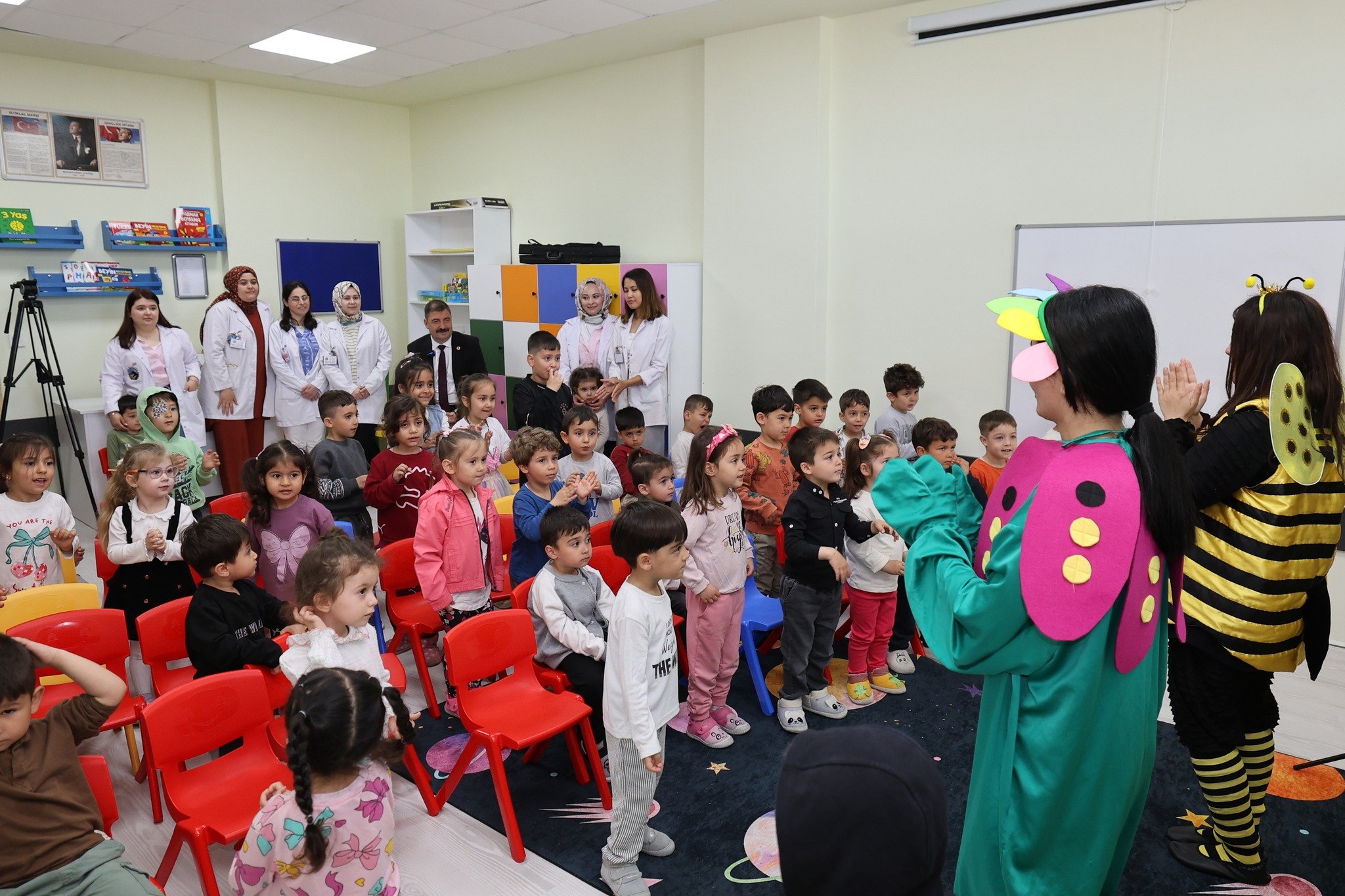 Kula Belediyesi’nden Miniklere Eğitici Tiyatro Etkinliği (3)