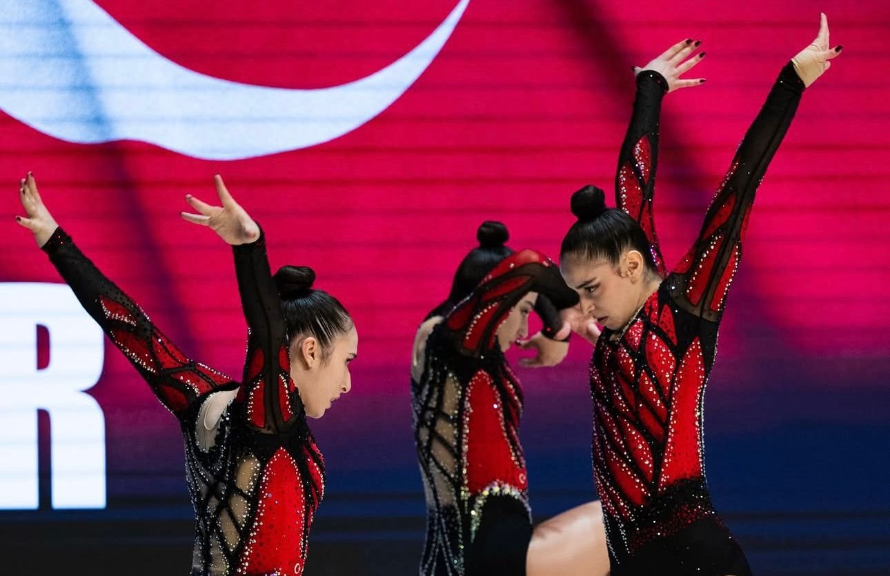 Manisa Bbsk Sporcularından Japonya’da Gövde Gösterisi (3)