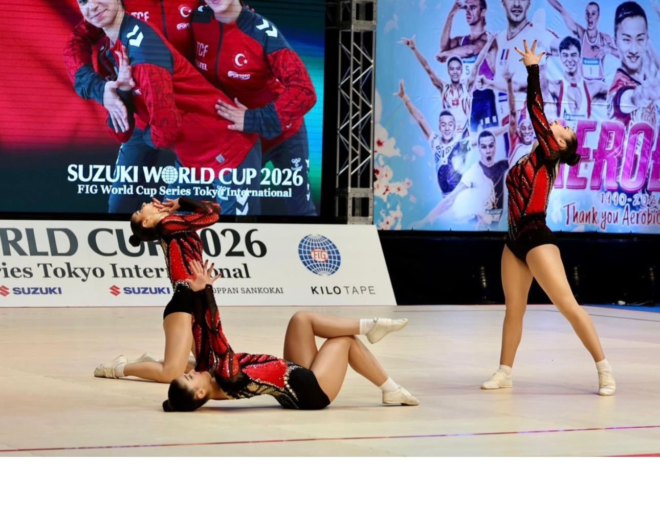 Manisa Bbsk Sporcularından Japonya’da Gövde Gösterisi (4)