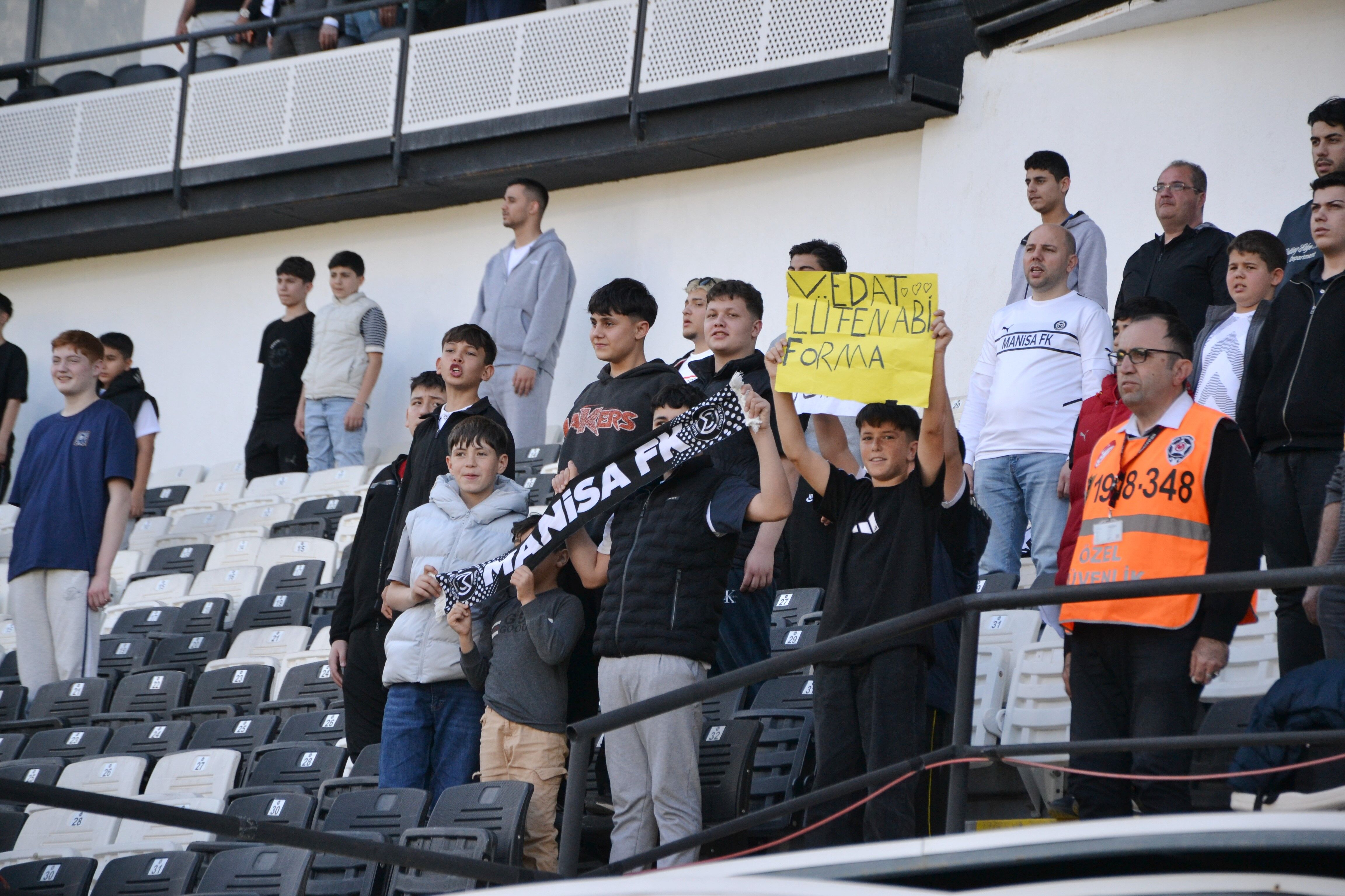 Manisa Fk Evinde Karşılaştığı Pendikspor'u Mağlup Etti (6)