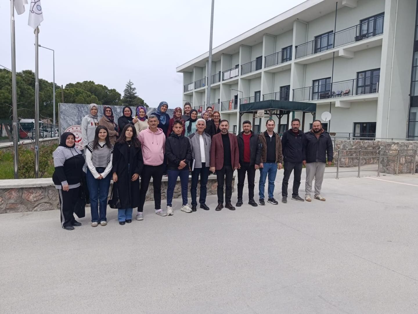 Manisa2Da Geleceğin Bakım Elemanlarına Uygulamalı Eğitim Ziyareti (1)