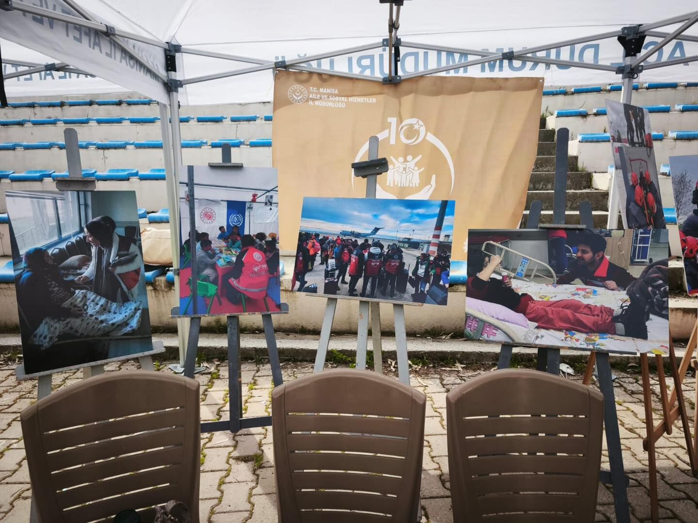 Manisa'da Afetlerde İnsan Olmak Sempozyumu (1)