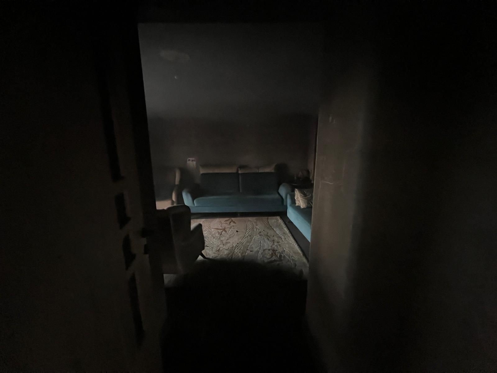 Manisa'da Bir Şahıs Kendi Dairesini Ateşe Vererek Kaçtı! (3)