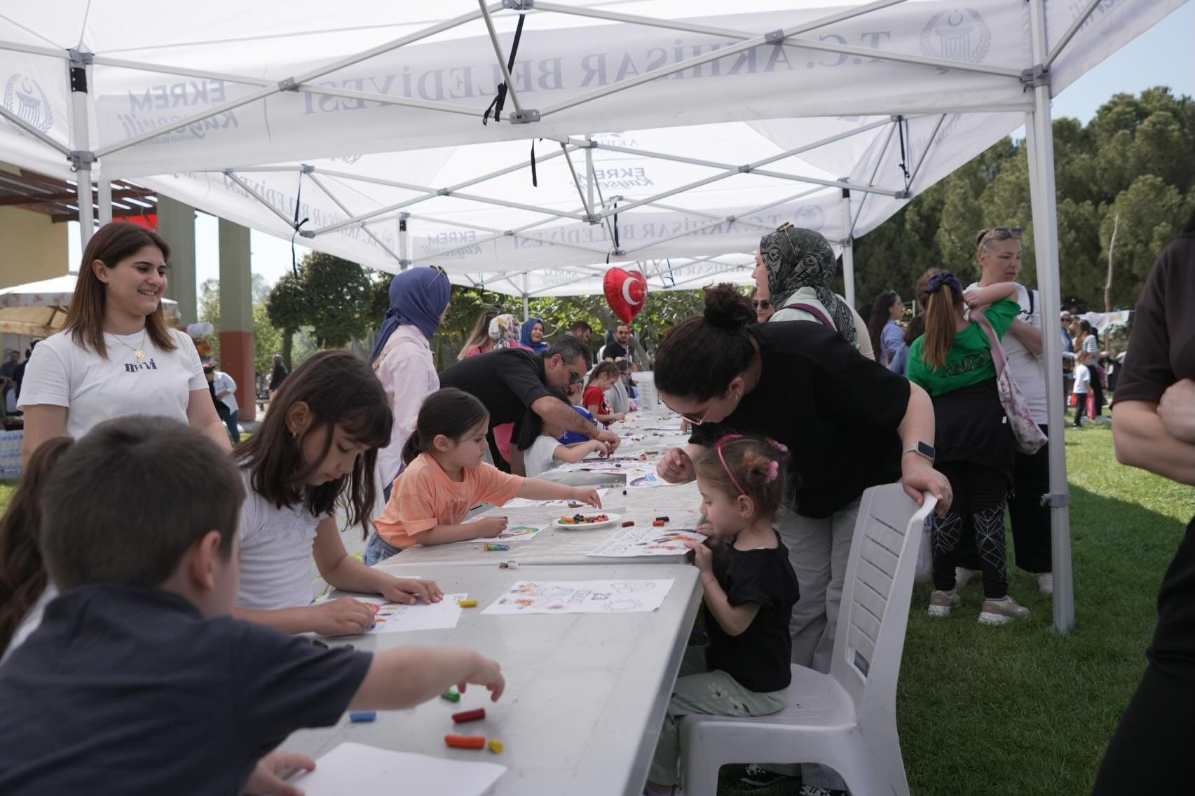 Manisa'da Çocuklar Doyasıya Eğlendi! (11)