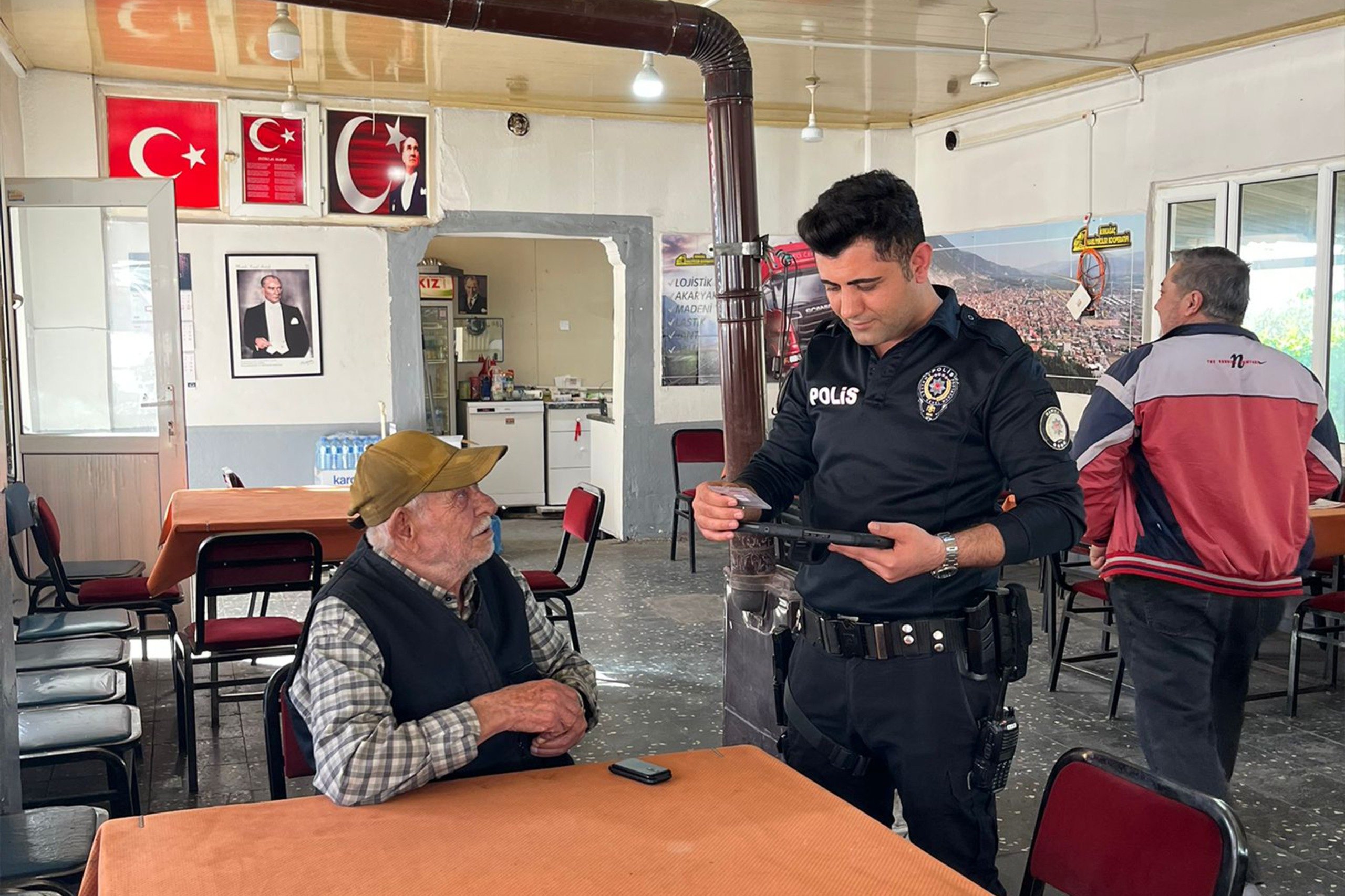 Manisa'da 'Huzur' Uygulaması Yüzlerce Personel Sahaya Indi! (7)