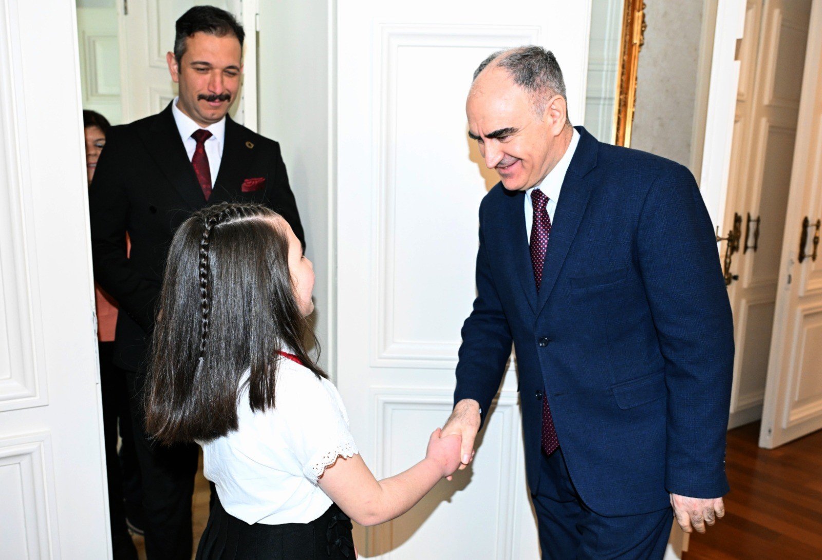 Manisa'da Valilik Makamı Mehlika'ya Emanet (1)