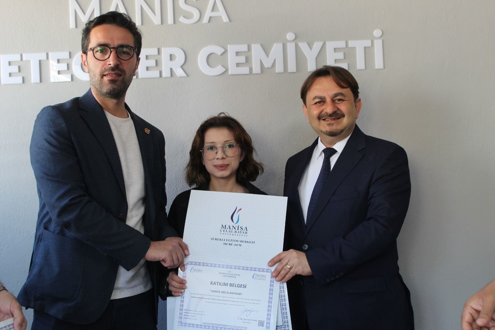 Manisalı Gazeteciler Dron Ehliyetlerini Aldı (2)