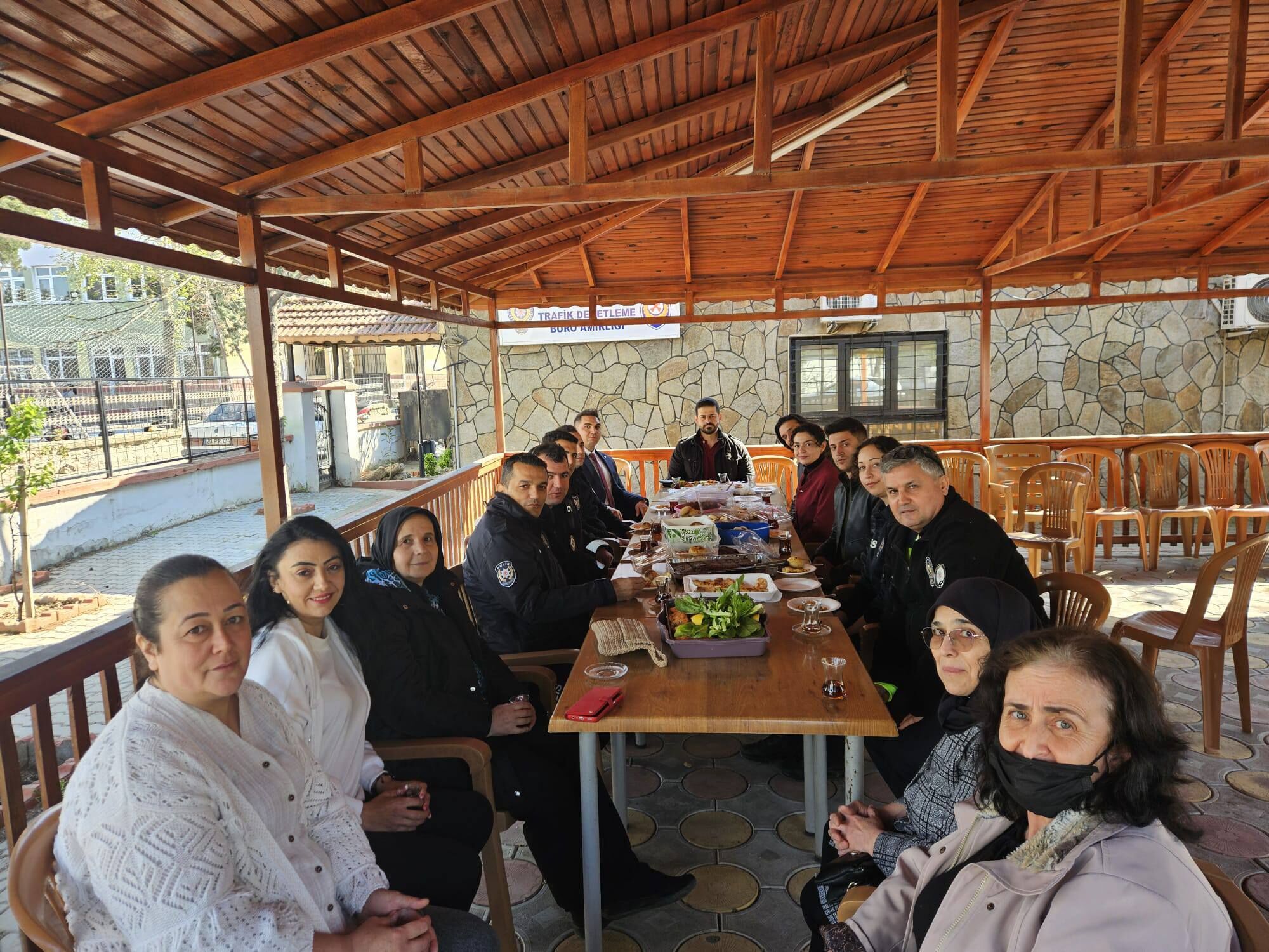 Mhp Sarıgöl Kaçep, Emniyet Teşkilatı’nı Unutmadi (3)