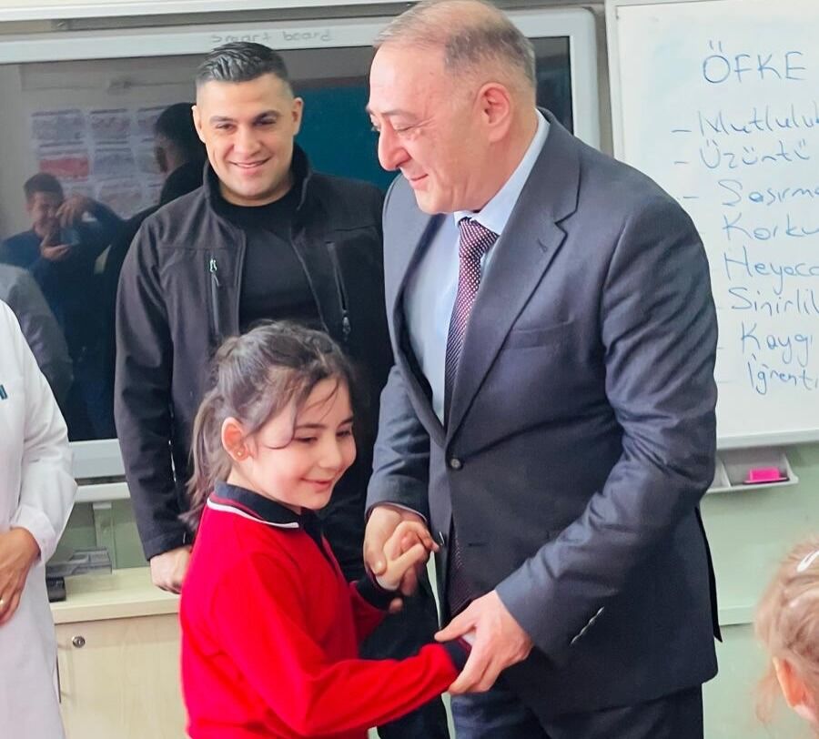 Minik Ela’nın Mektubu Karşılık Buldu (2)