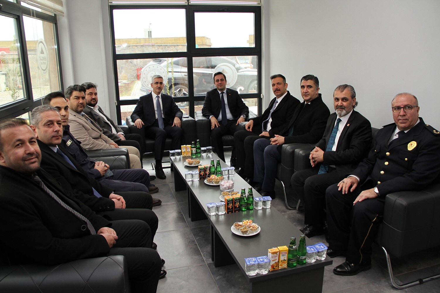 Nazif Yılmaz, Kula'da Bir Dizi Ziyaret Gerçekleştirdi! (4)