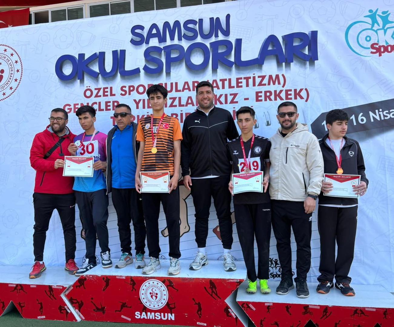 Saruhanlı'nın Gururları Samsun'dan Şampiyonluklarla Döndüler (1)