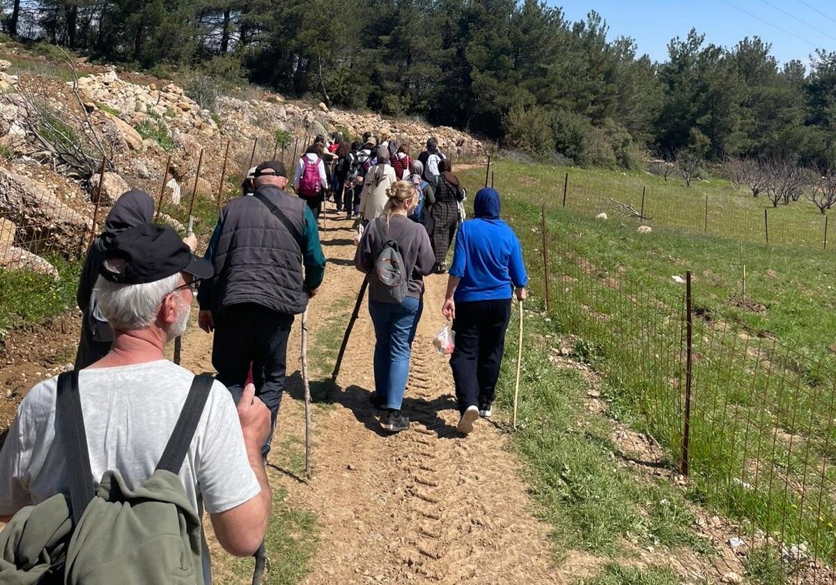 Şehzadeler’de Doğaseverler Yürüyüşte Buluştu (2)