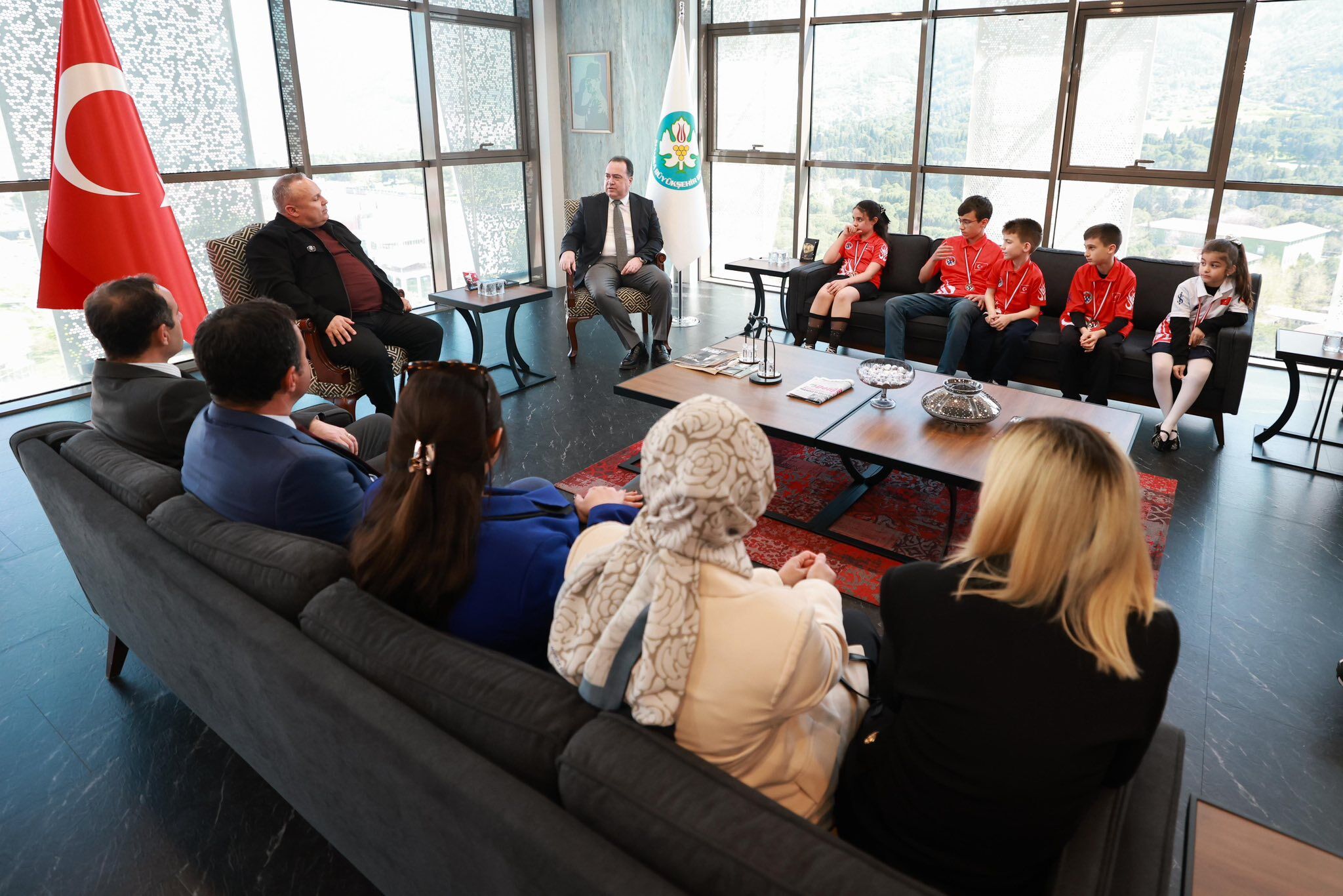 Satranç Şampiyonlarından Besim Dutlulu'ya Ziyaret-1