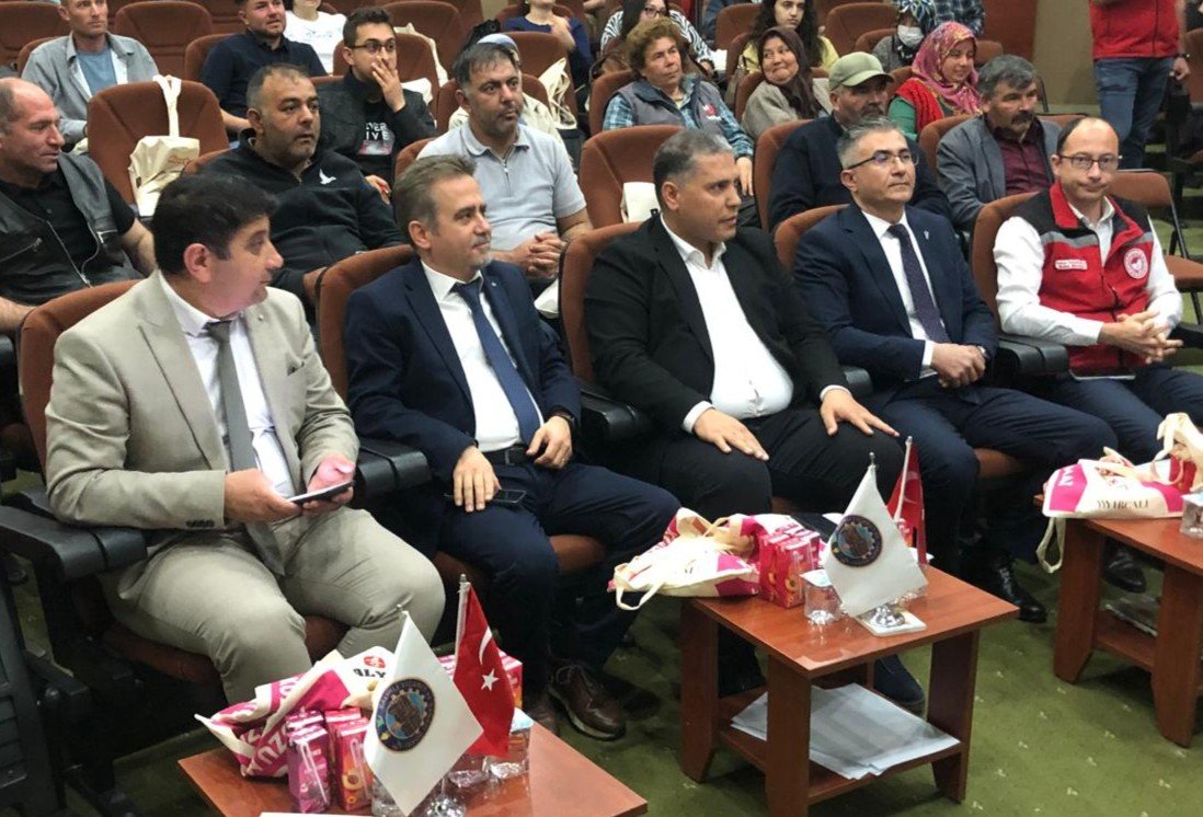 Sürdürülebilir Hayvancılık Için Salihli’de Eğitim Hamlesi (1)