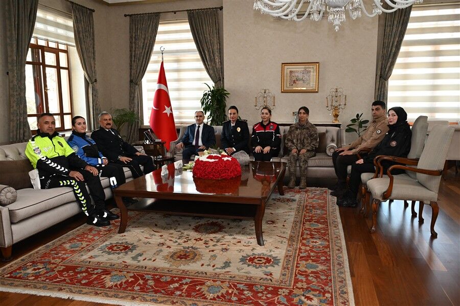 Vali Özkan'dan polis haftası mesajı-2