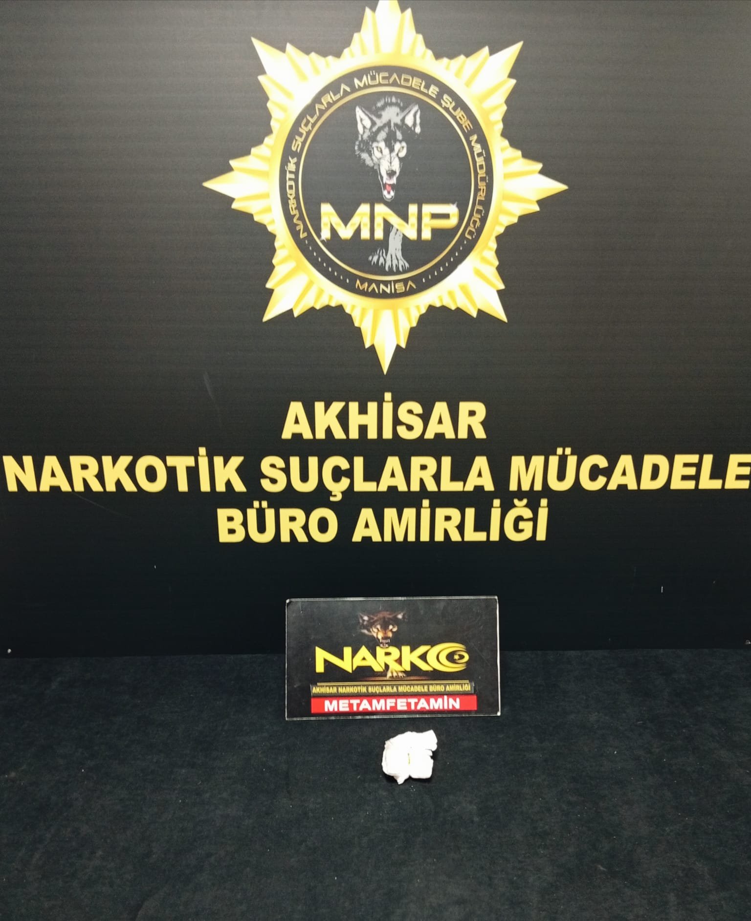 Akhisar'da zehir tacirlerine büyük darbe!