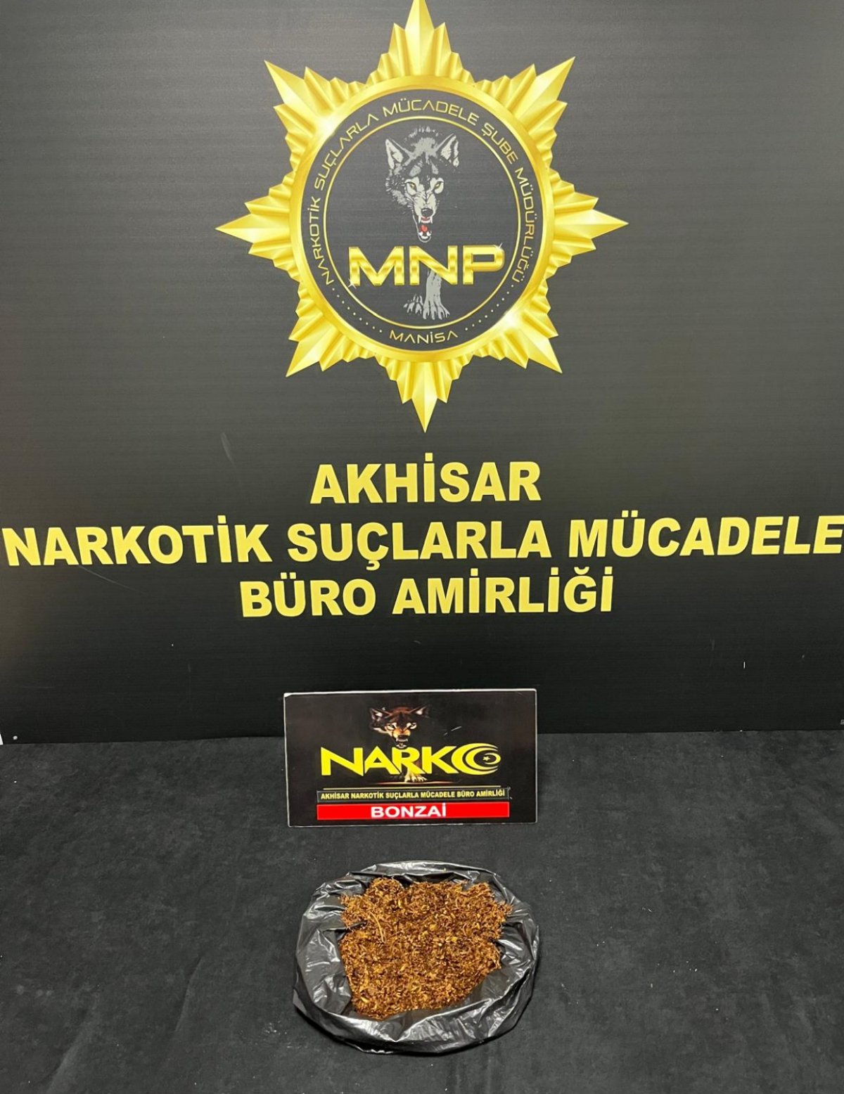 Akhisar'da zehir tacirlerine büyük darbe!