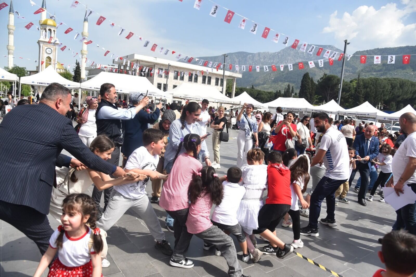 Yunusemre’de 19 Mayıs Coşkusu: Gençlik Şöleni İçin Geri Sayım Başladı-1