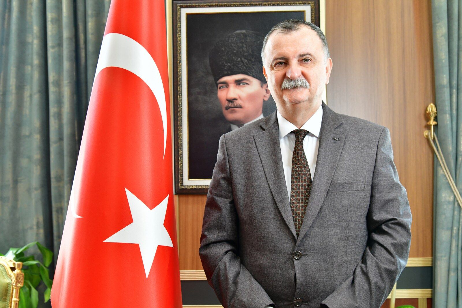 Yunusemre Belediye Başkanı Semih Balaban’dan Kurban Bayramı Mesajı