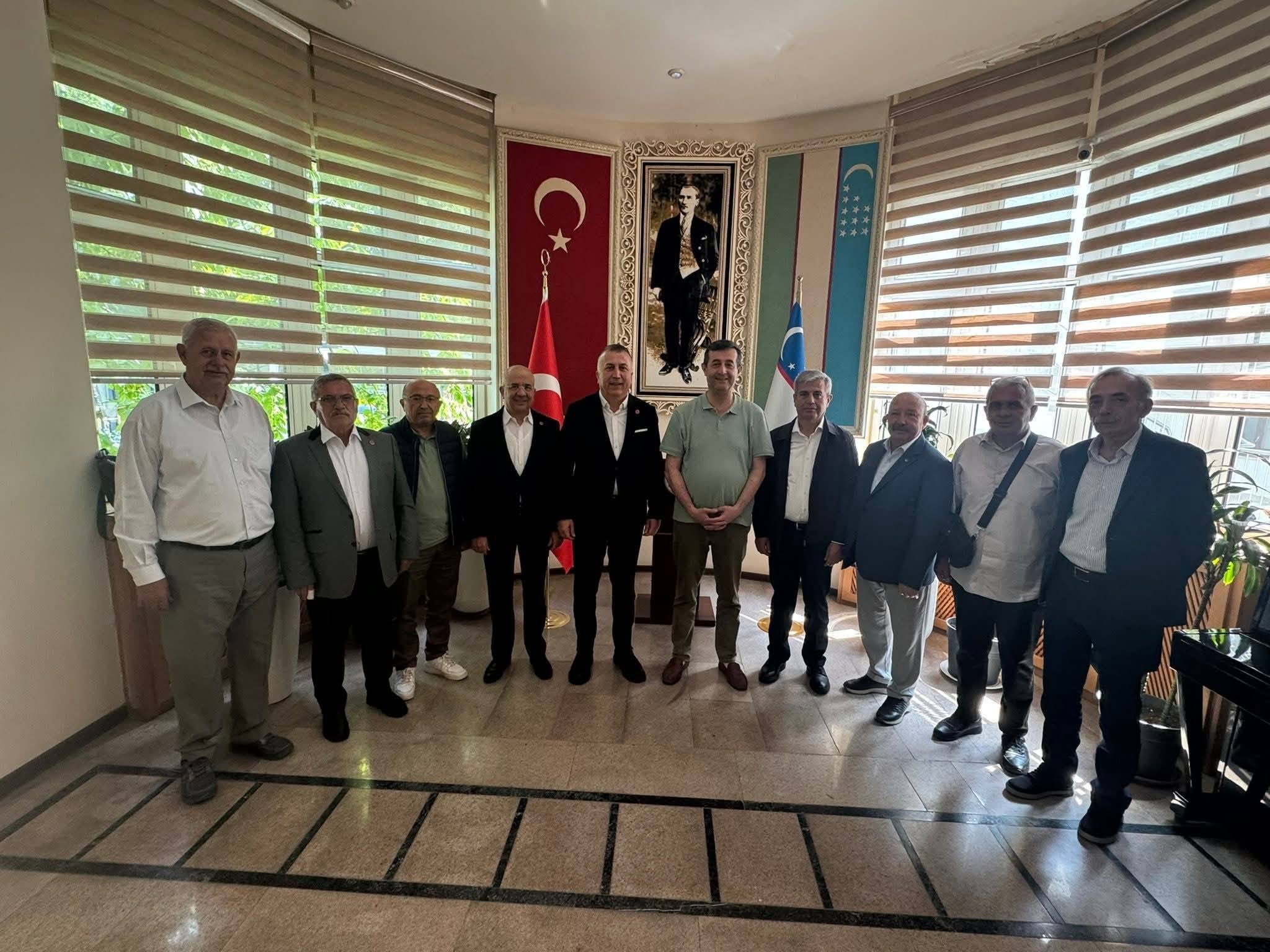 Tariş Üzüm Birliği asırlık tecrübesini ata topraklarına taşıyor