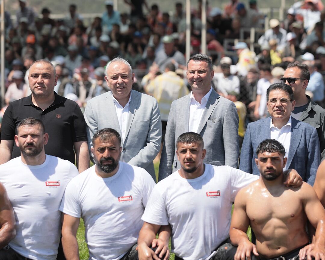 Çağlak Yağlı Güreşleri’nde er meydanı nefes kesti-.3.