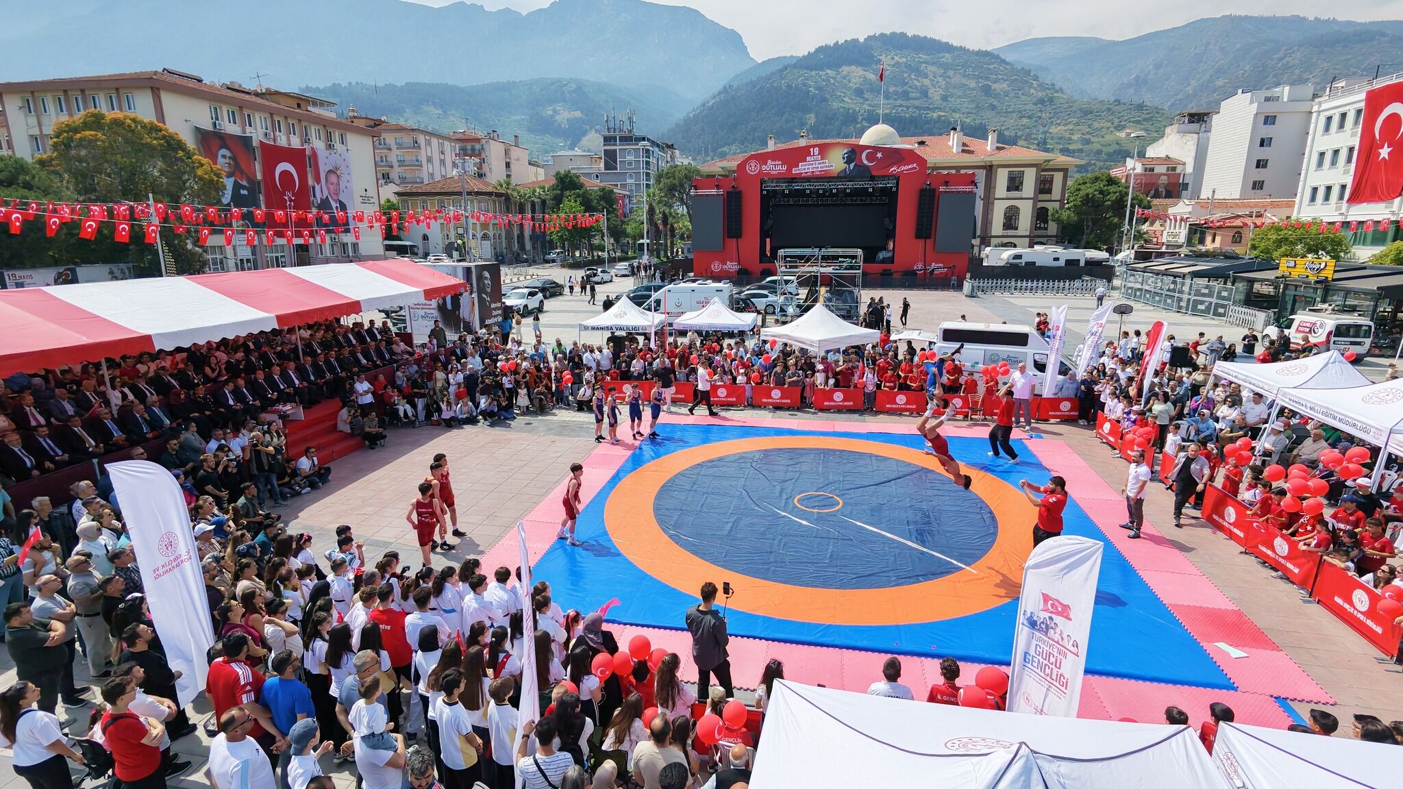 Manisa’da 19 Mayıs Bayramı Büyük Coşkuyla Kutlandı-3.1