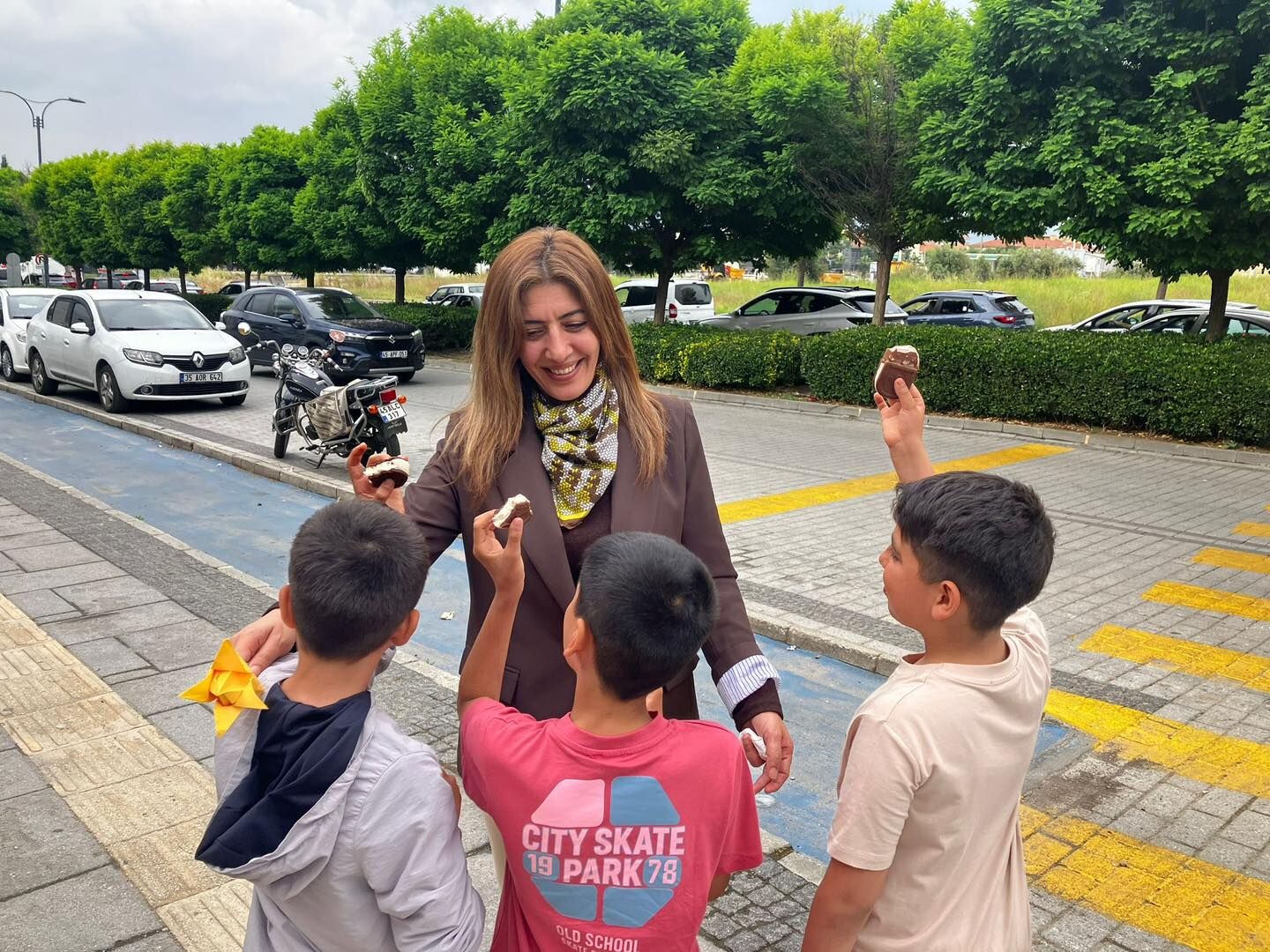 Manisa’da çocuk evlerine “Milli Aile Haftası” ziyareti-2