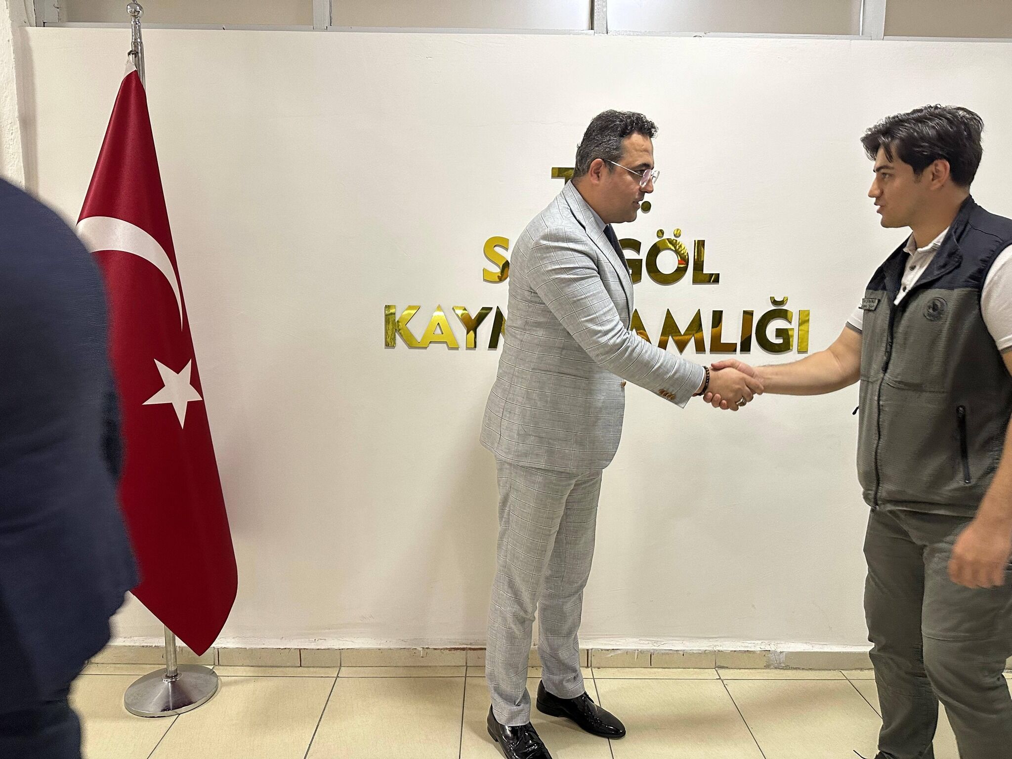 Sarıgöl’de protokol ve vatandaşlar bayramlaşma programında buluştu-5