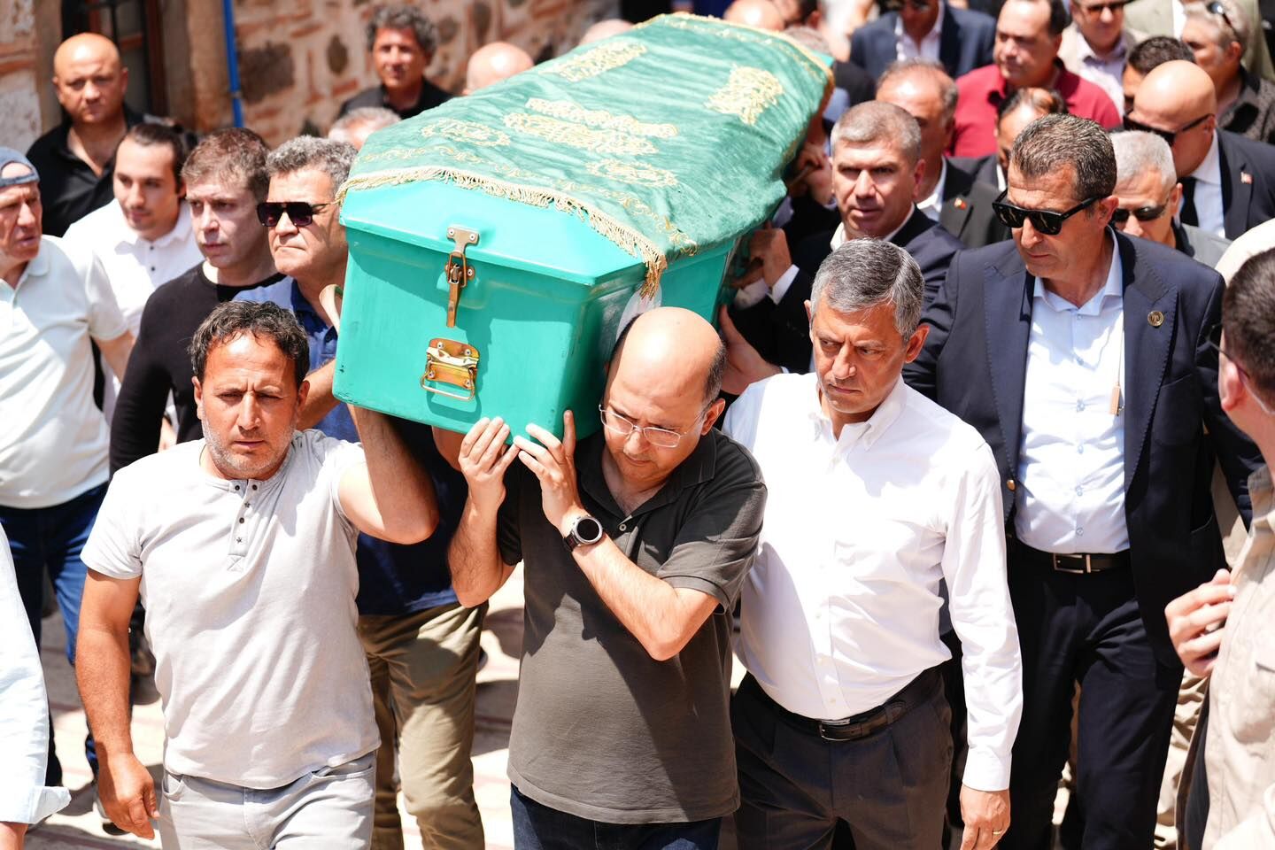 Besim Dutlulu'dan Özgür Özel'e Taziye Mesajı: