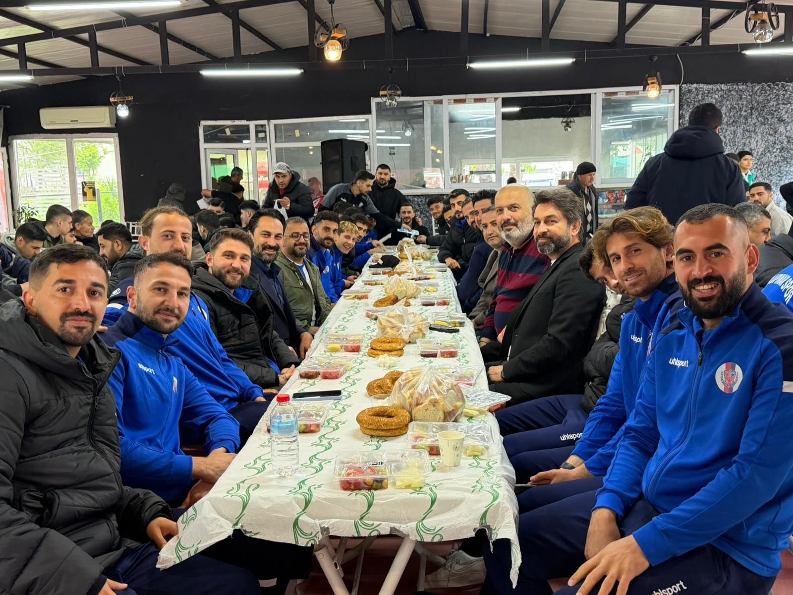 Mücahit Arınç’tan Şampiyon Nurlupınarspor’a Tebrik Kahvaltısı-2