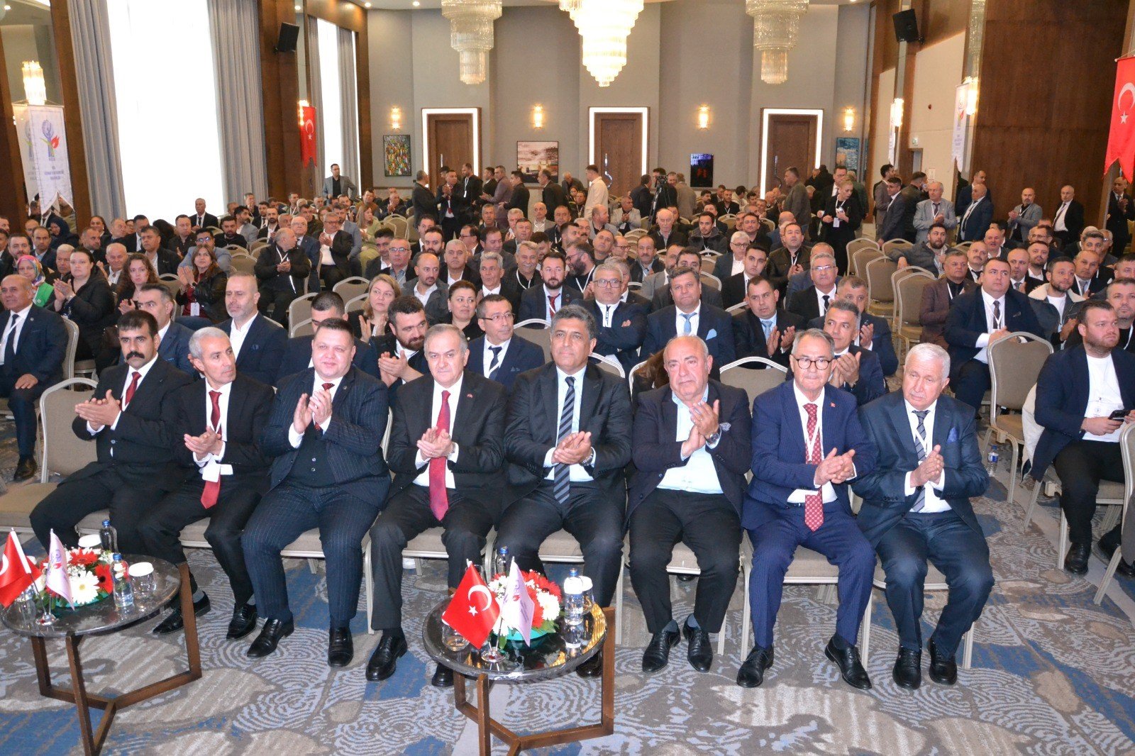 Manisa'da esnafın gündemi: Krediye ulaşım ve vergi yükü-.1.