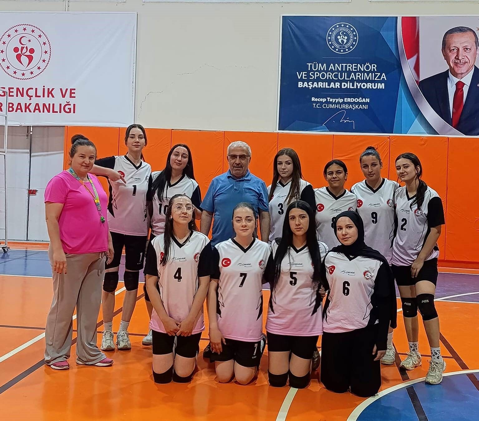 Selendi’de şampiyon takımların kupaları 19 Mayıs töreninde takdim edilecek-2