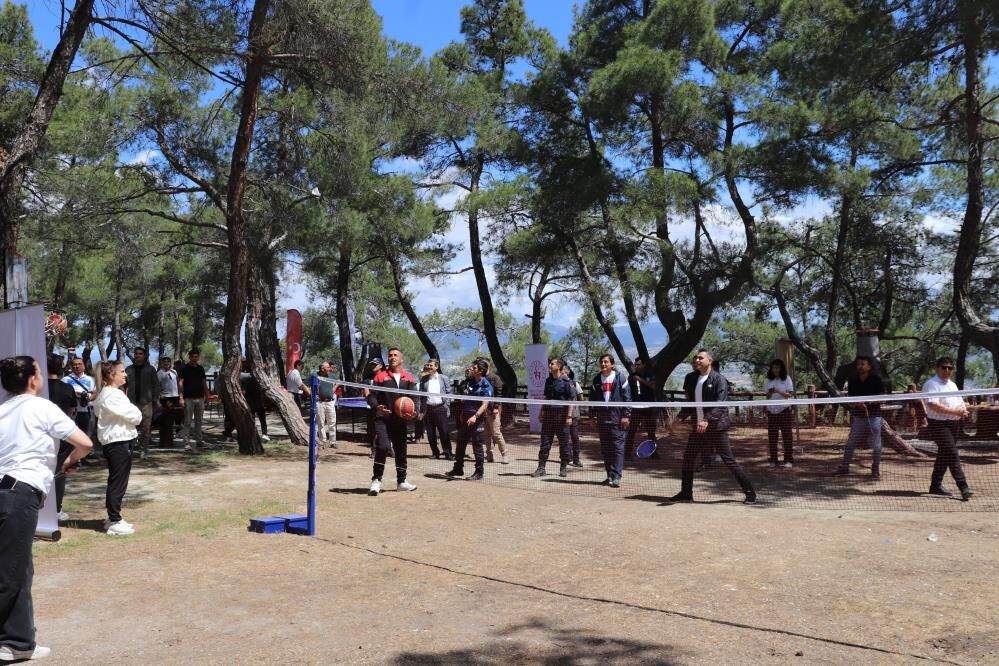 Selendi’de “Orman Benim” etkinliğiyle çevre bilinci güçlendirildi-2