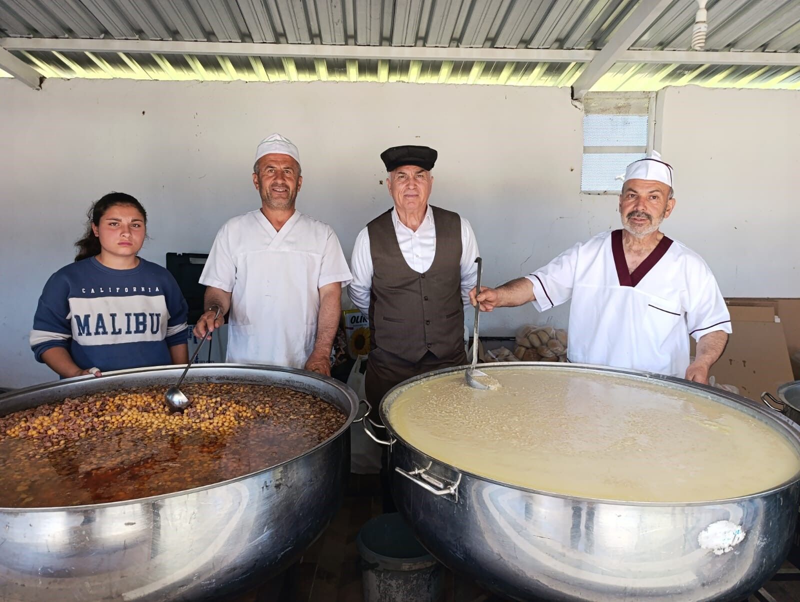 Selendi'de Yörük Kültürü Keşkek Şenliğiyle Yaşatıldı-2