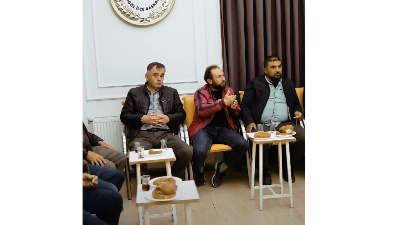 Ak Parti Sarıgöl’de İstişare Toplantısı! (1)