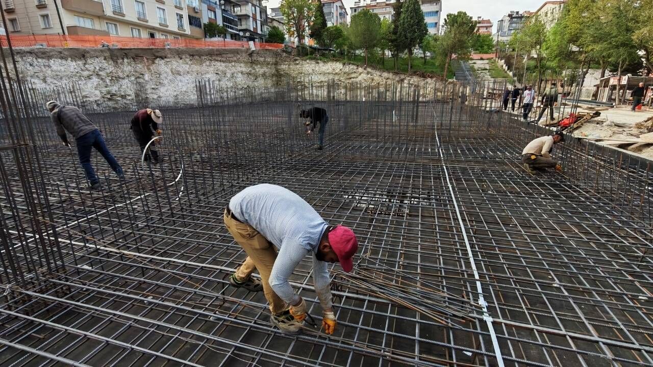 Demirci'ye Dev Gençlik Merkezi Yatırımı 2