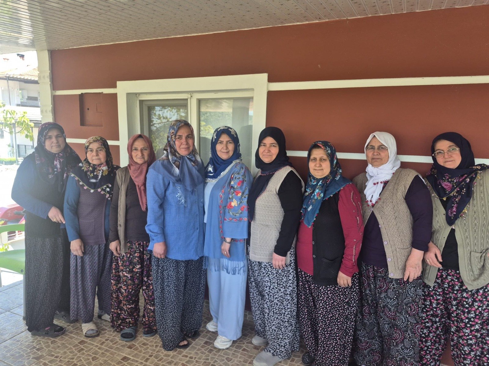 Yunusemre’de Kadınlara “Güzellik” Morali-2