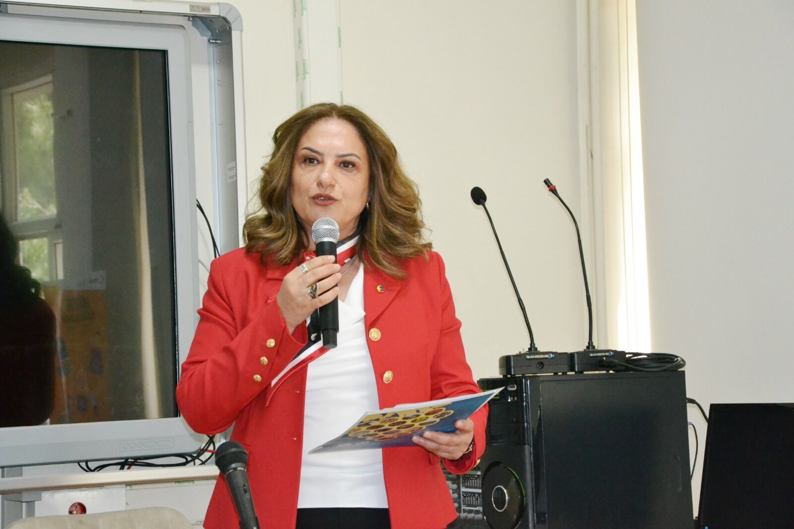 Geleceğin Girişimcilerine İlham Manisalı İş Kadınları Mesleki Eğitim Alan Gençlerle Buluştu (2)