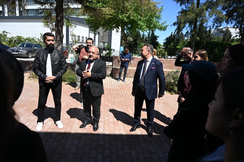 Gençler Manisa’yı adım adım keşfediyor!