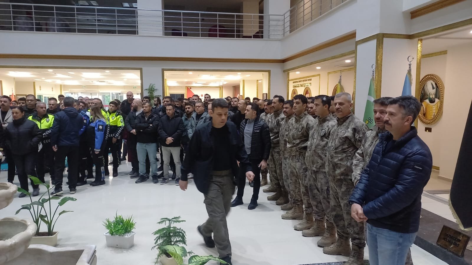 Manisa İl Emniyet Müdürü Fahri Aktaş, Mersin'e Uğurlandı! (2)