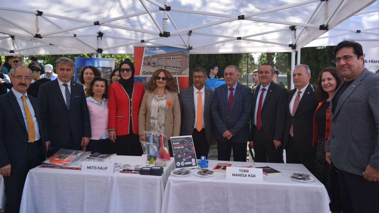 Manisa’da Eğitim Ve Sanayi El Ele (2)