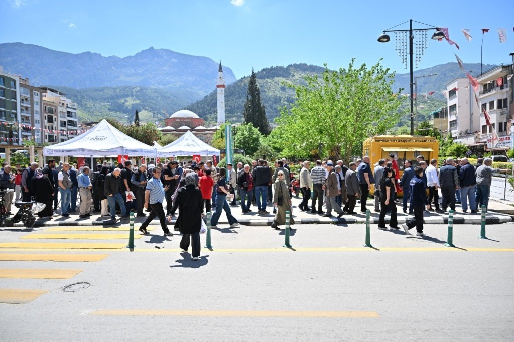 Manisa’da Kahraman Şehitler Dualarla Anıldı (2)