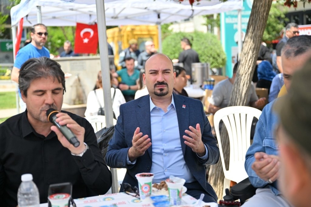 Manisa’da Kahraman Şehitler Dualarla Anıldı (4)