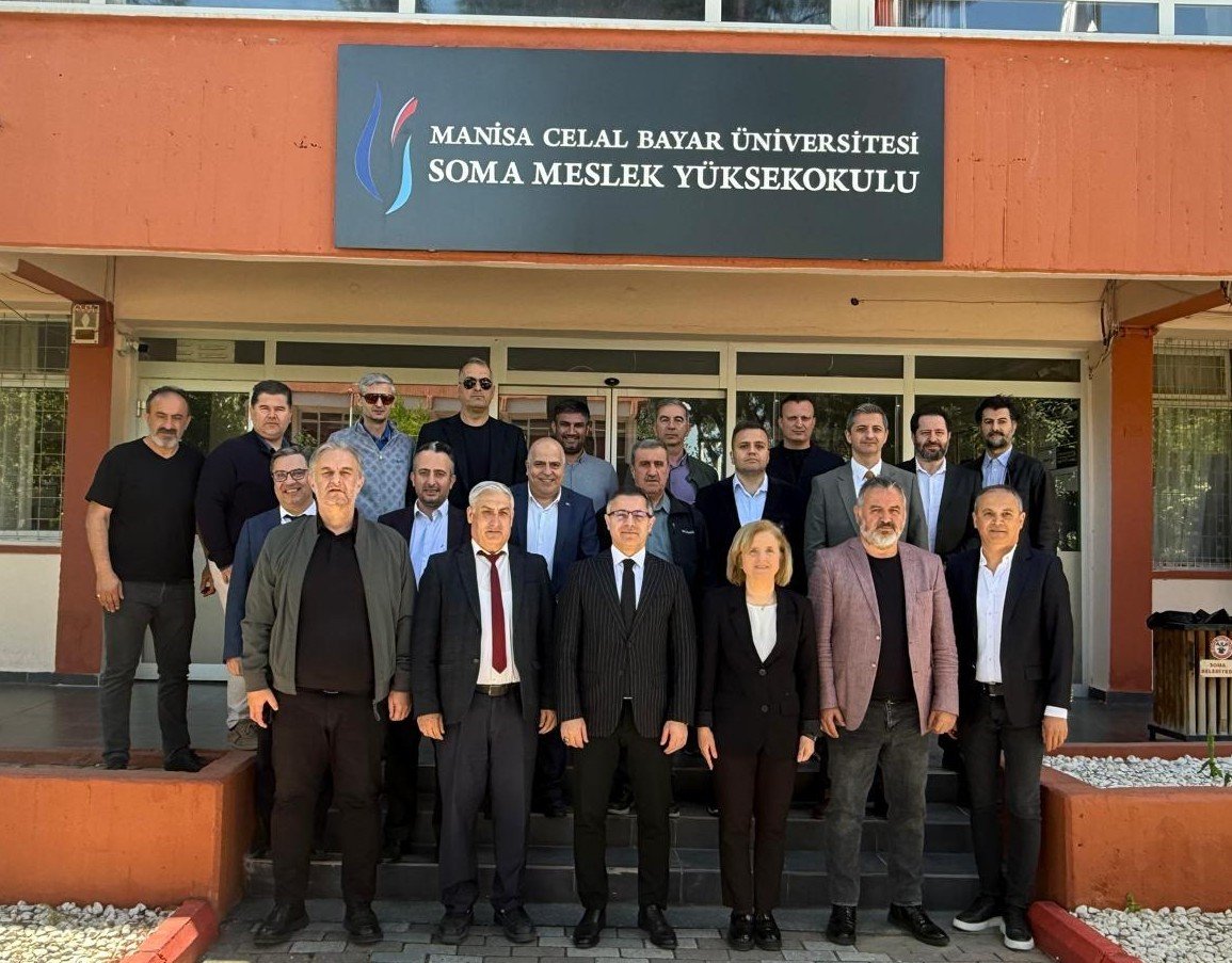 Manisa'da Sektör Tecrübesi Eğitimle Buluşuyor (1)