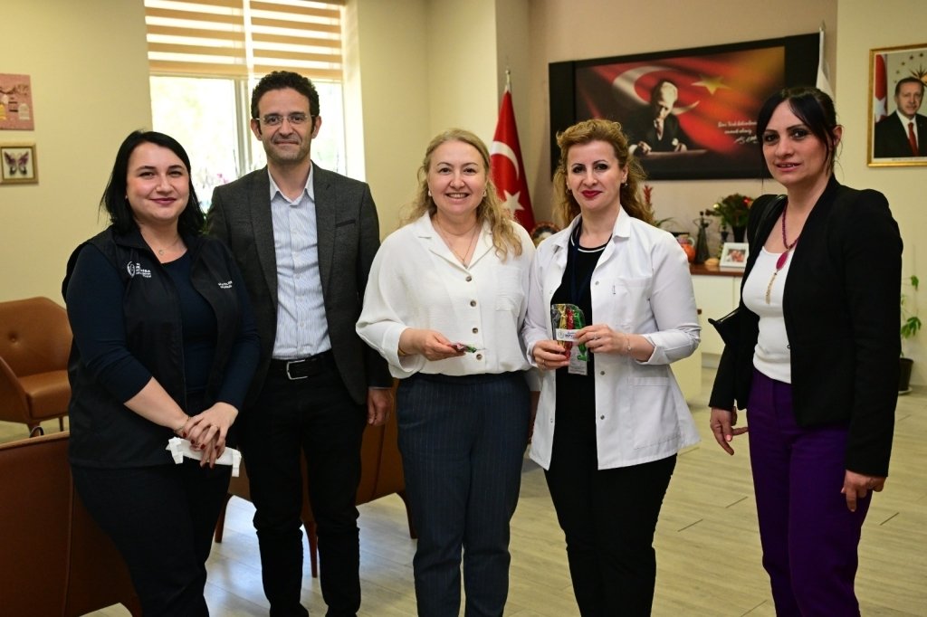 Manisa'da Şifa Kaynağı Hastanelere Ulaştı! (1)