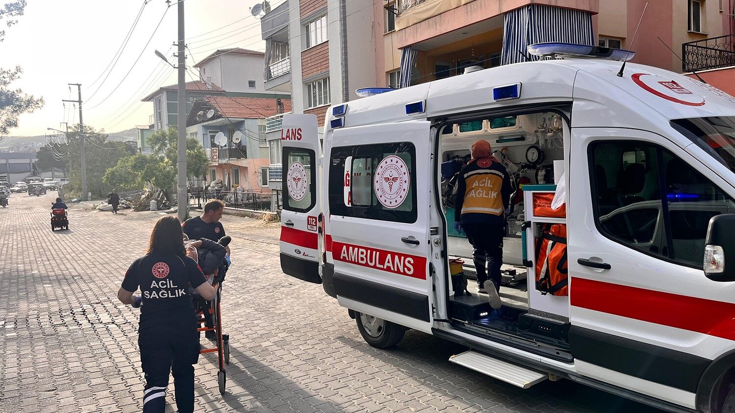 Otomobil Ile Motosiklet Çarpıştı (4)