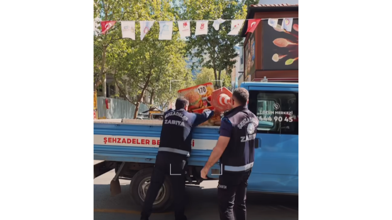 Şehzadeler’de Yaya Güvenliği Için Zabıtadan Sıkı Denetim! (1)