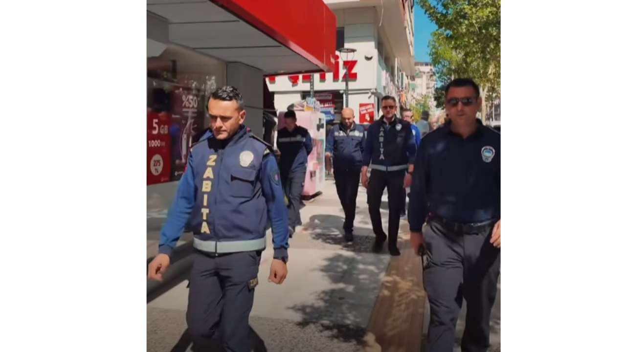 Şehzadeler’de Yaya Güvenliği Için Zabıtadan Sıkı Denetim!
